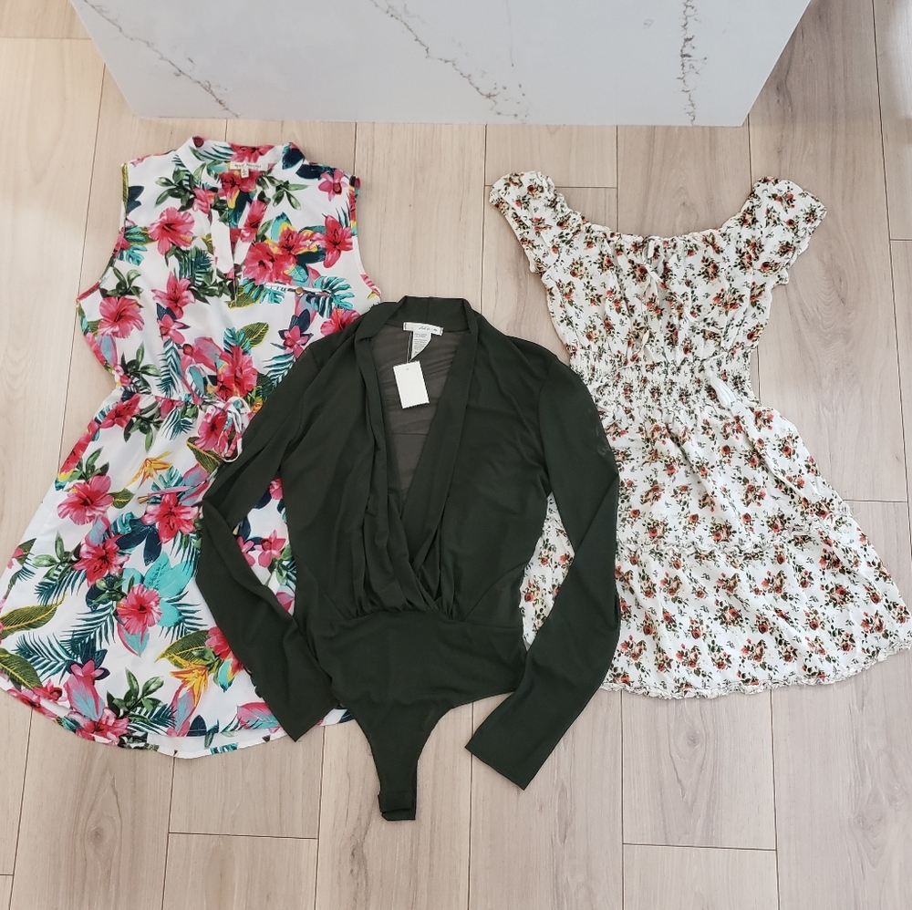 Women’s Size L Clothing Bundle – 3-Piece Set (Floral Dresses + Bodysuit)